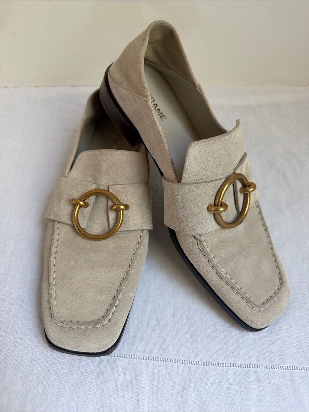EUC FRAME Le Montecito Cream Suede Loafers Size 38.5